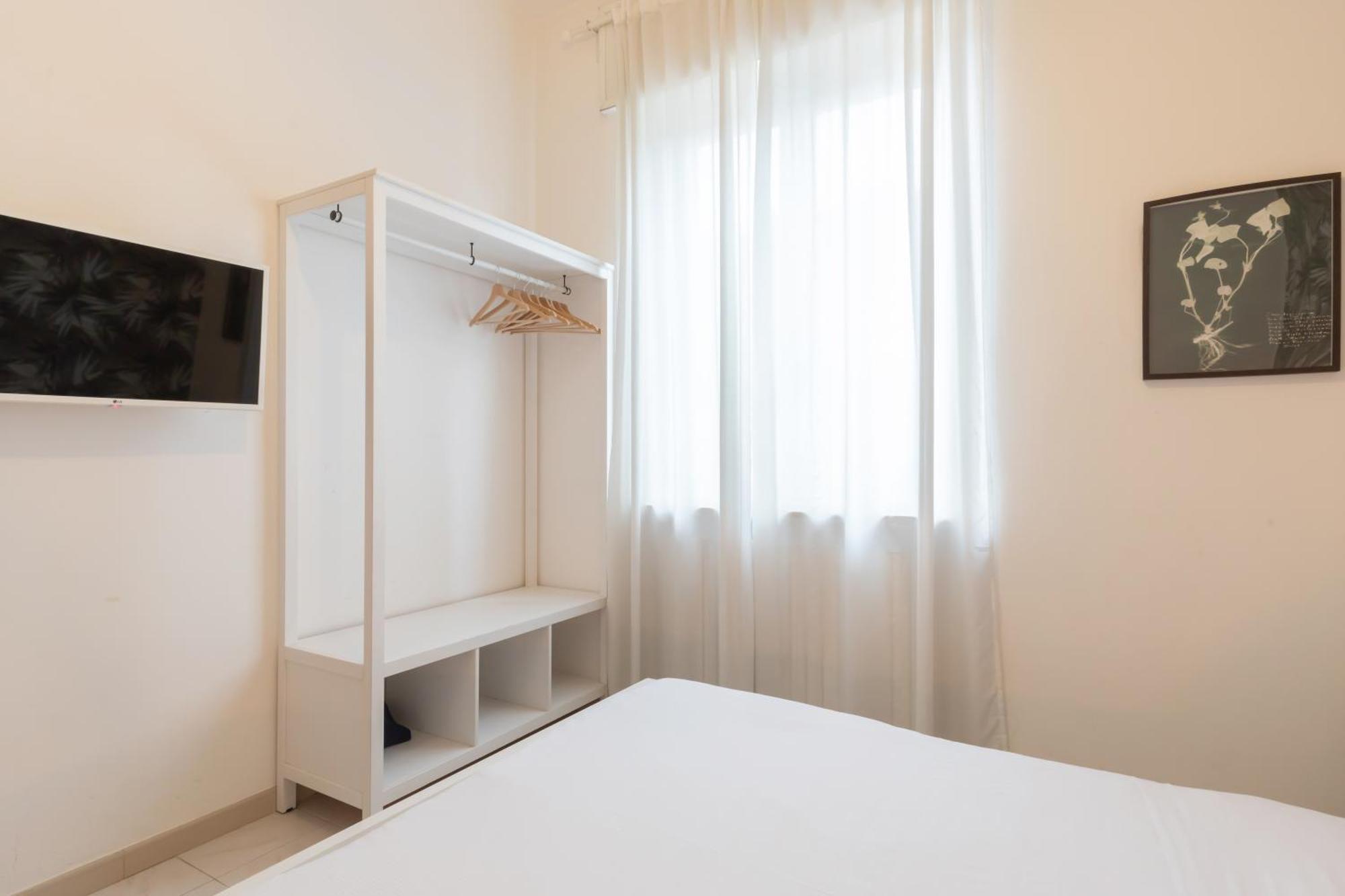Duomo - Citylife Pink Vintage Apt Center Milan Apartment Exterior photo